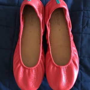 Tieks Flats